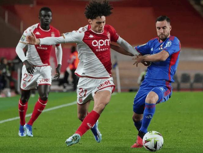 法甲焦点战：摩纳哥主场捍卫欧冠希望，斯特拉斯堡客场能否搅局？