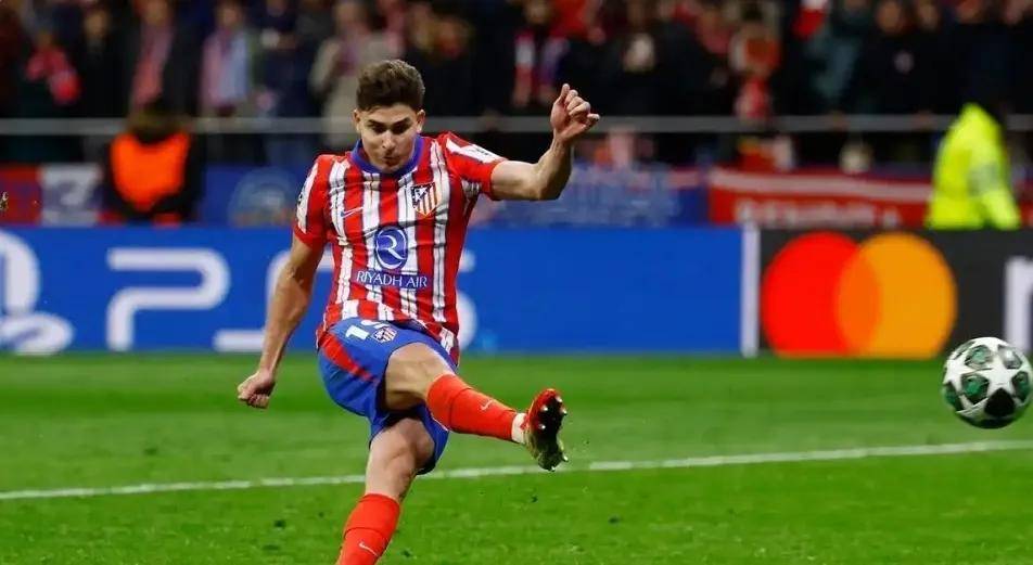 马竞三线崩盘，“冠军命”阿尔瓦雷斯或迎生涯首次无冠。